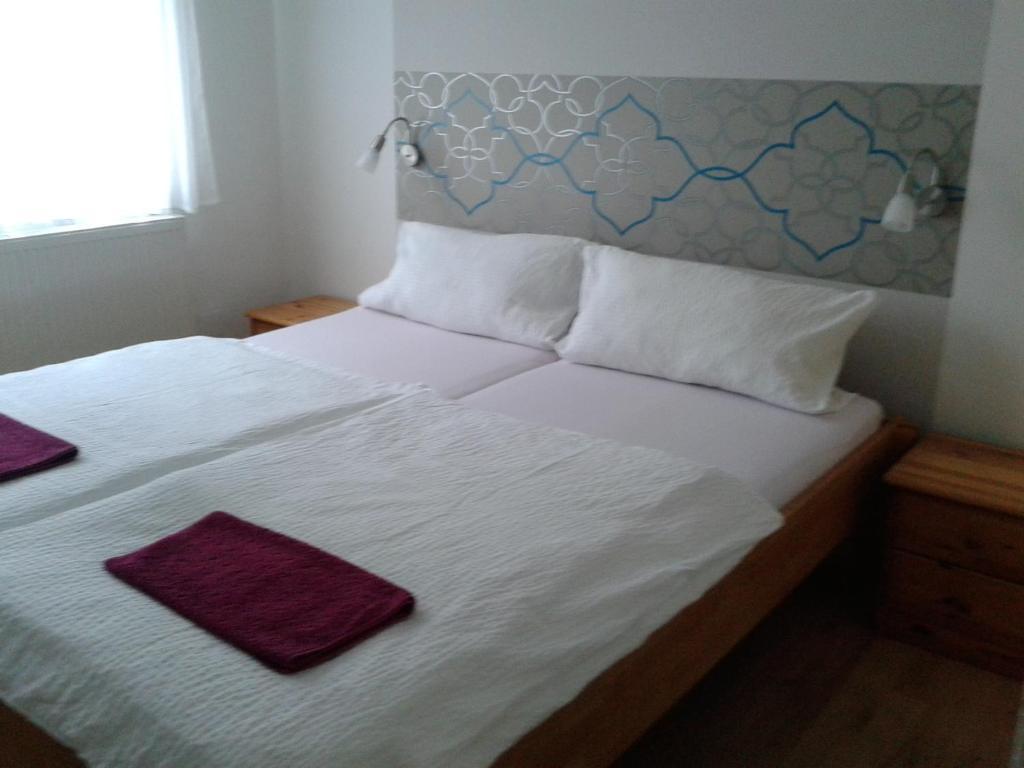 Janus Apartman Sarvar Quarto foto