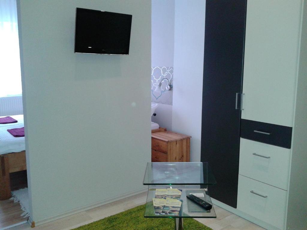 Janus Apartman Sarvar Quarto foto